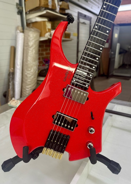 Wing "Roxanne"