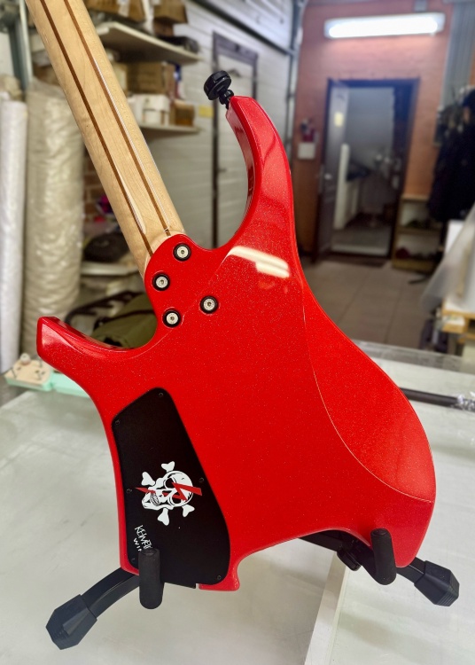 Wing "Roxanne"