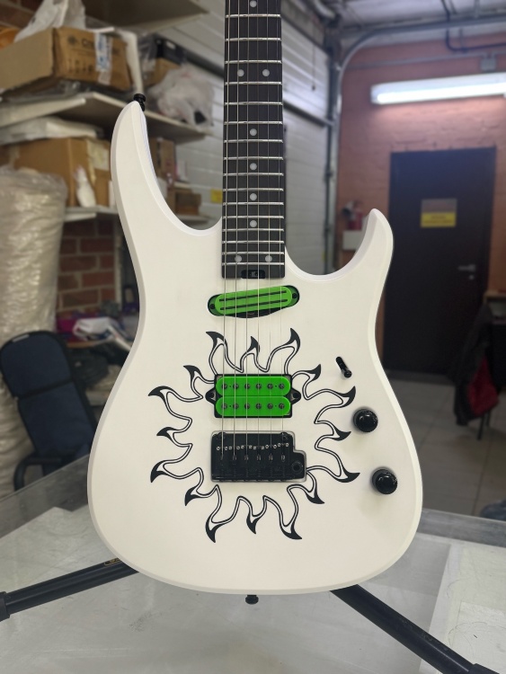 Suncaster White